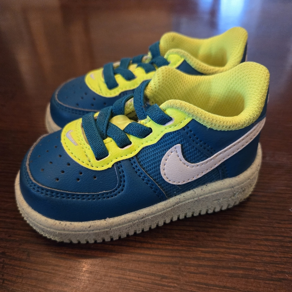Nike Air Force One sneakers, size 4C